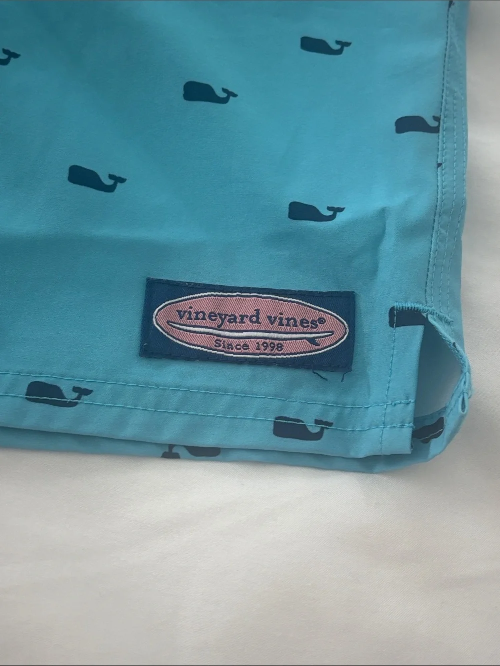 Vineyard Vines Boys Chappy bathing suit - Size Large